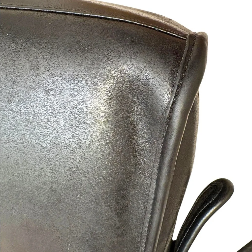Coach vintage black leather New York City Spectator bag